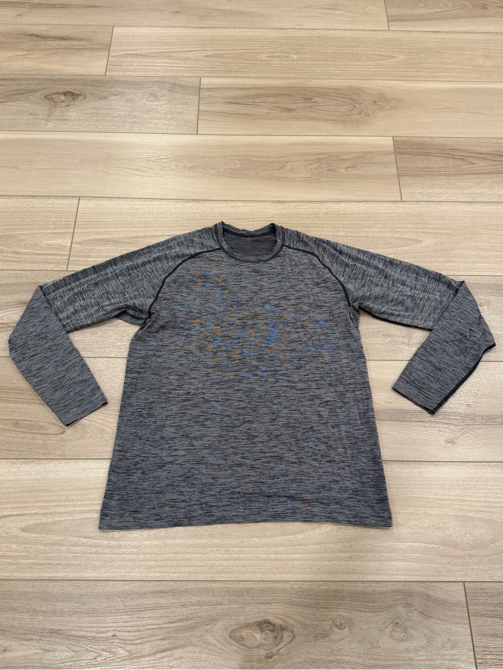 Lululemon T Shirt Men XL Metal Vent Tech Long Sleeve Workout Gym Run
